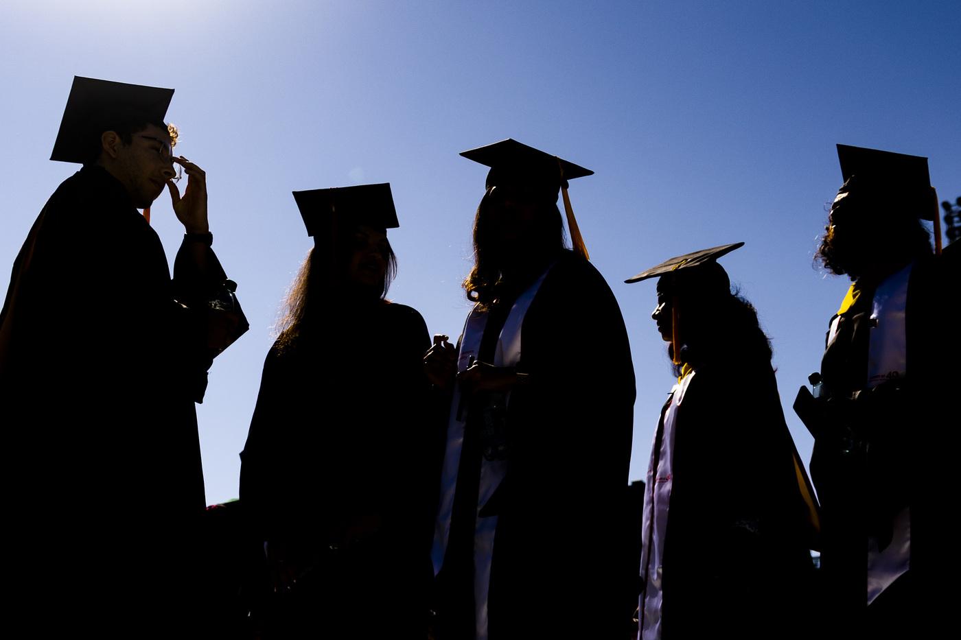 Undergraduate Students Regalia | Commencement | Michigan Tech